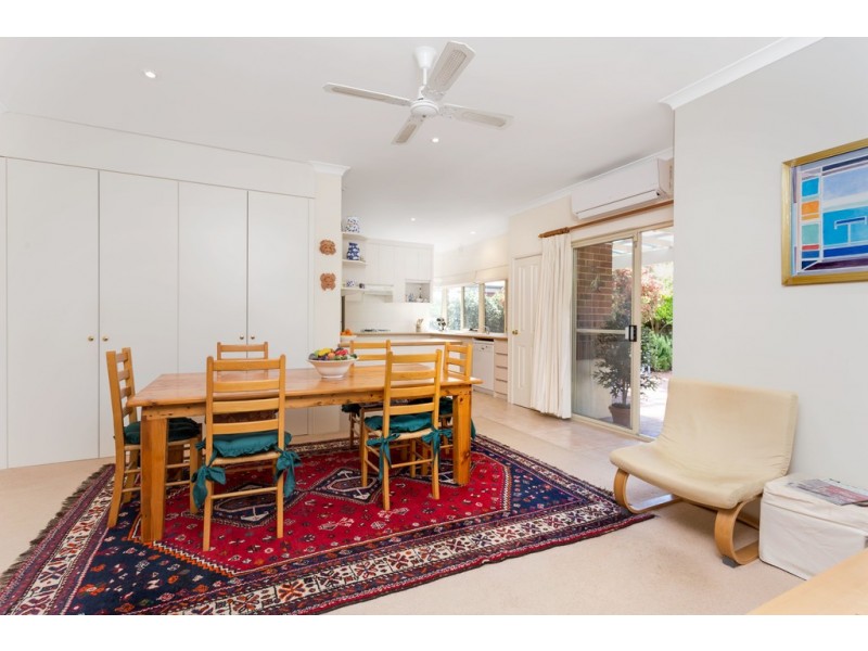 21 Jubaea Gardens, Mount Claremont WA 6010