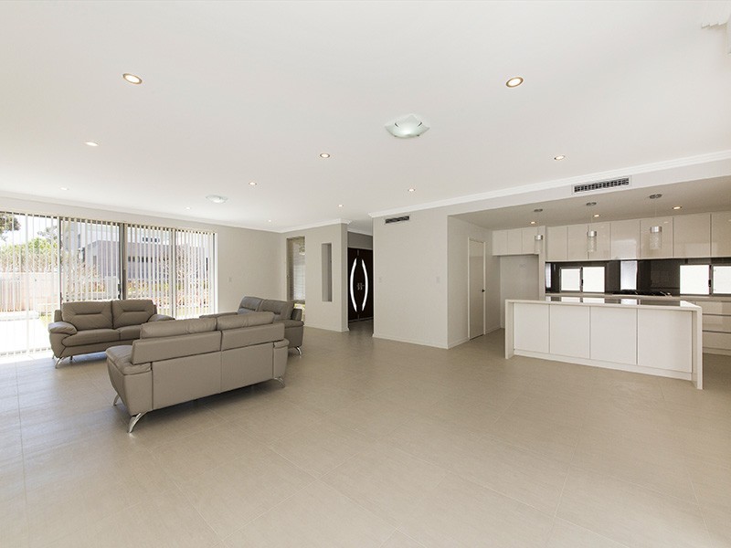 13 Boxing Lane, Floreat WA 6014