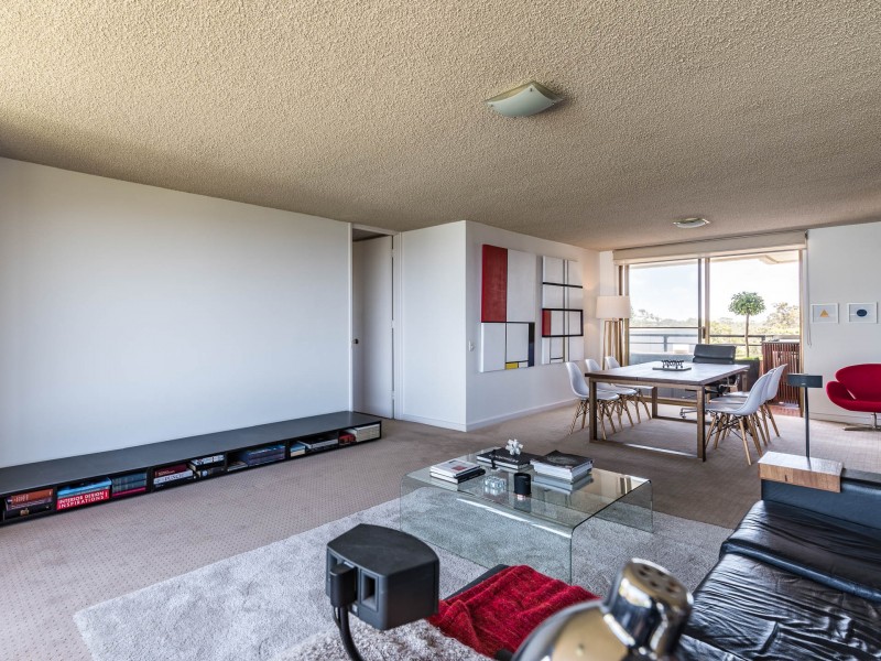 6/14 Kings Park Ave, Crawley WA 6009