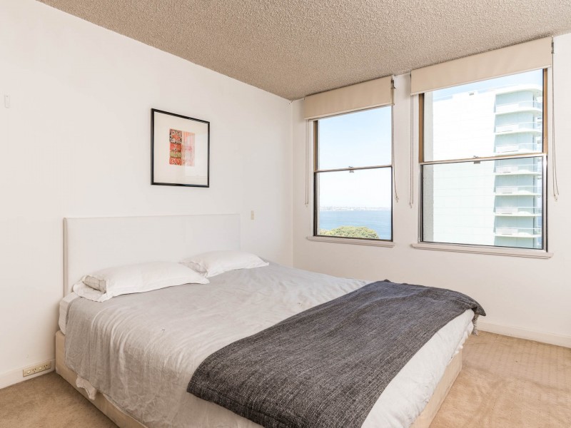 6/14 Kings Park Ave, Crawley WA 6009