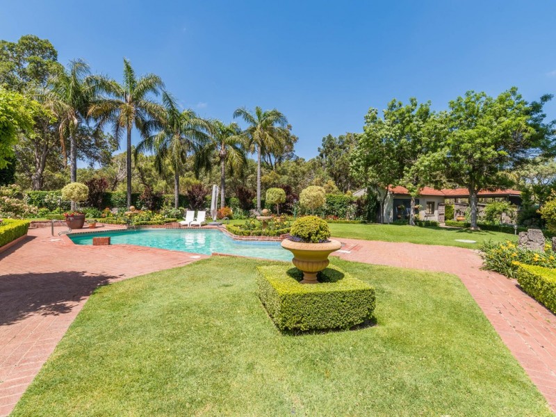 6/14 Kings Park Ave, Crawley WA 6009