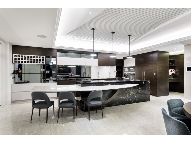 26 Hobbs Ave, Dalkeith WA 6009