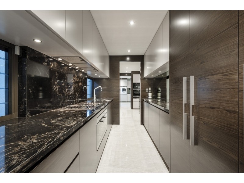 26 Hobbs Ave, Dalkeith WA 6009