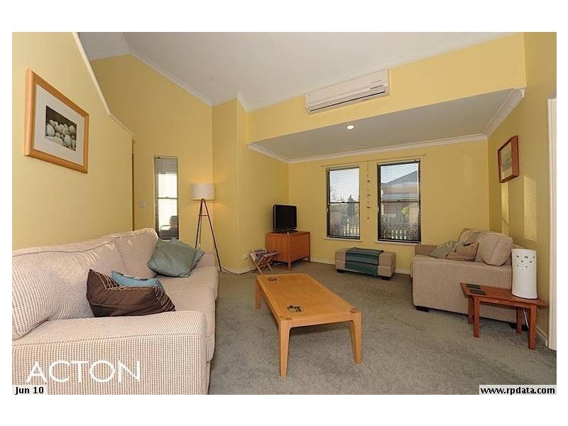 1 Tondarup Way, East Fremantle WA 6158