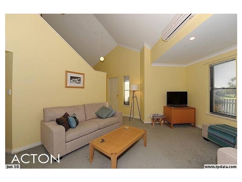 1 Tondarup Way, East Fremantle WA 6158