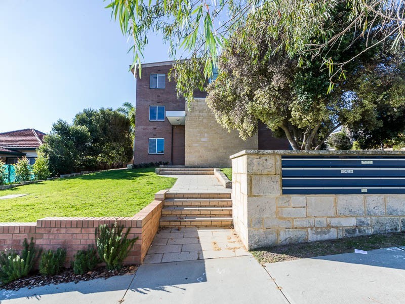 17/115 Monument Street, Mosman Park WA 6012
