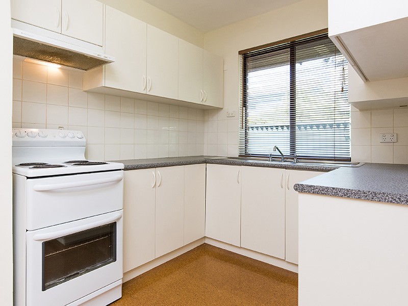 1/2 Waroonga Road, Nedlands WA 6009