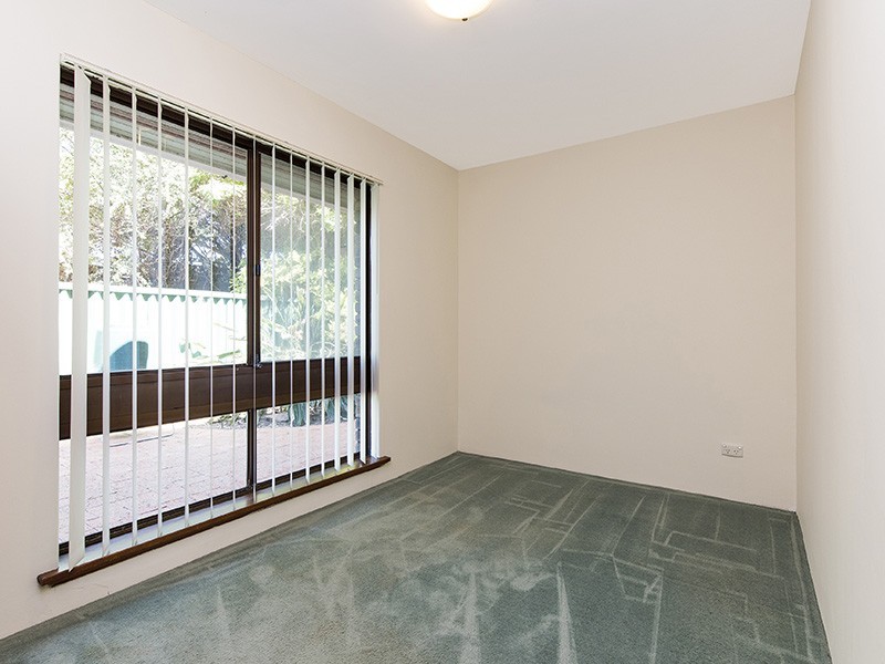 1/2 Waroonga Road, Nedlands WA 6009