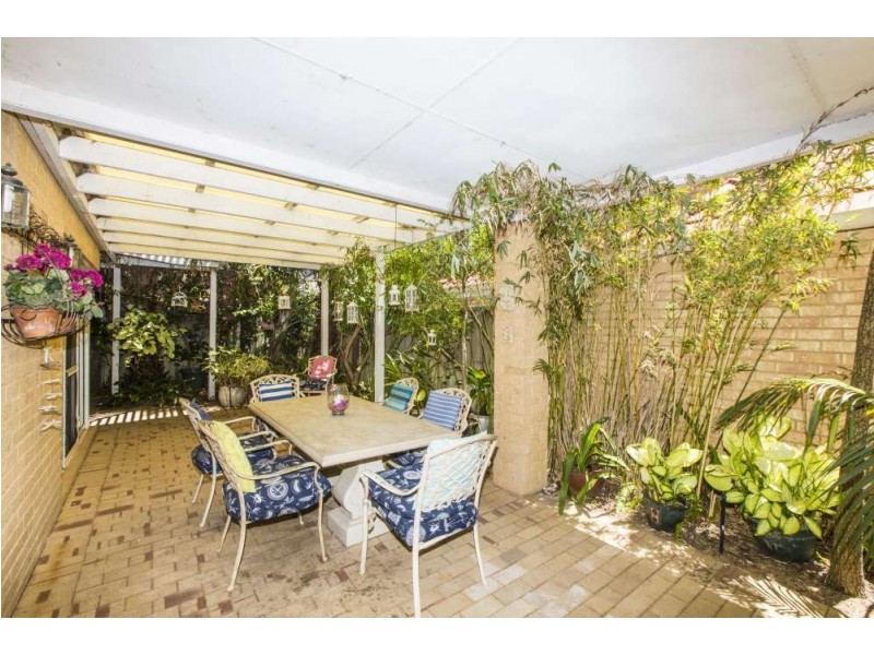 23 Godetia Gardens, Mount Claremont WA 6010