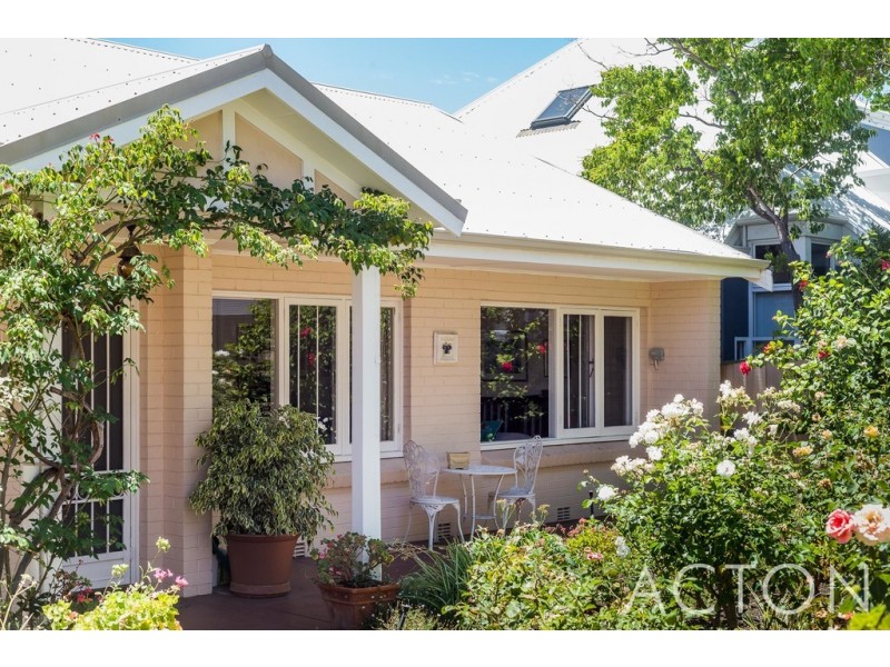 3A Kingsmill Street, Claremont WA 6010