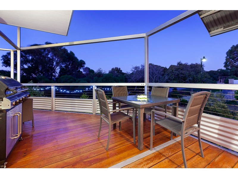 21 Keeling Way, South Fremantle WA 6162