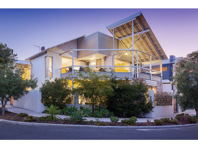 21 Keeling Way, South Fremantle WA 6162