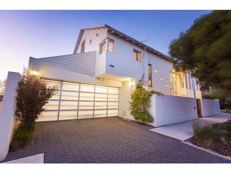 21 Keeling Way, South Fremantle WA 6162