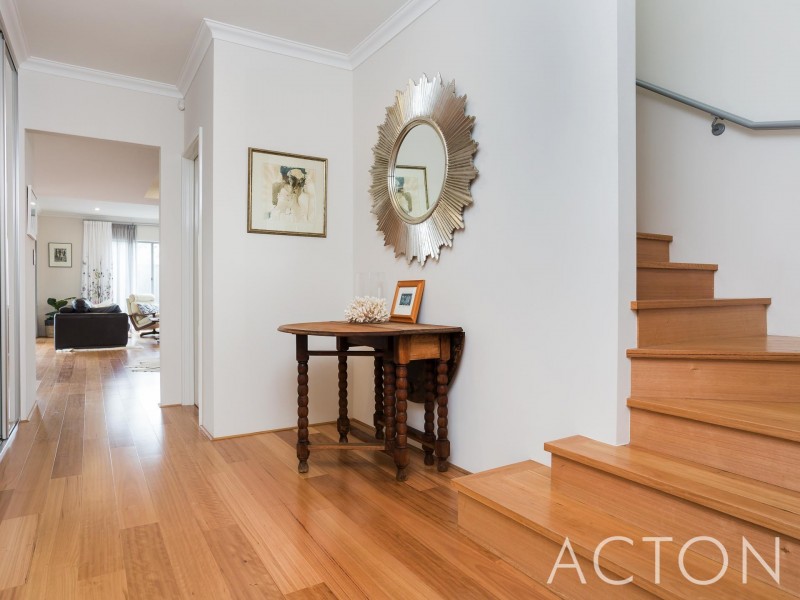 12 Lime Street, North Fremantle WA 6159