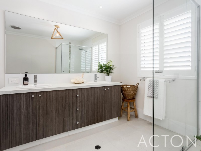 12 Lime Street, North Fremantle WA 6159