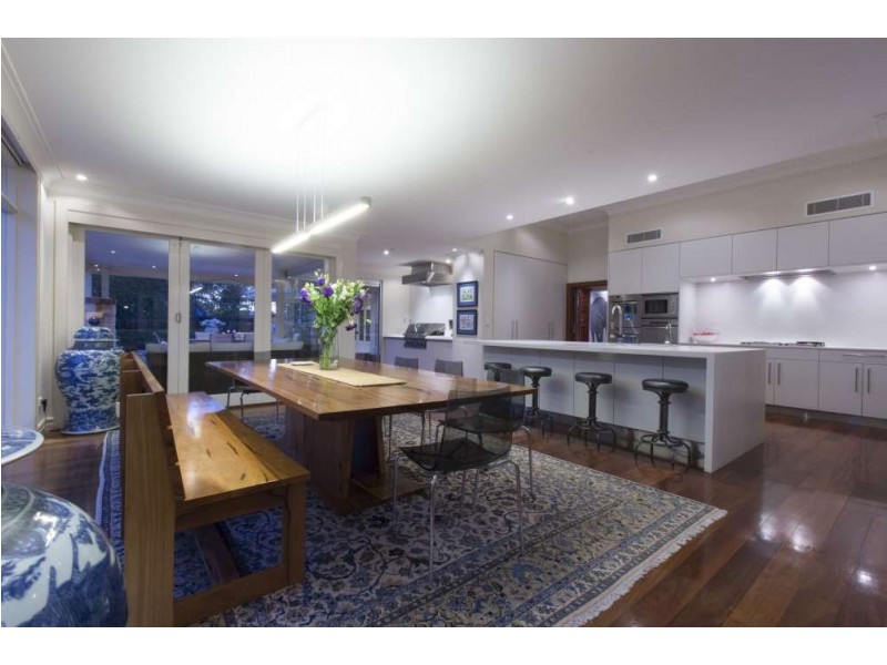 34 Brockman Avenue, Dalkeith WA 6009