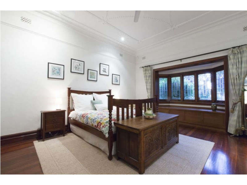 34 Brockman Avenue, Dalkeith WA 6009