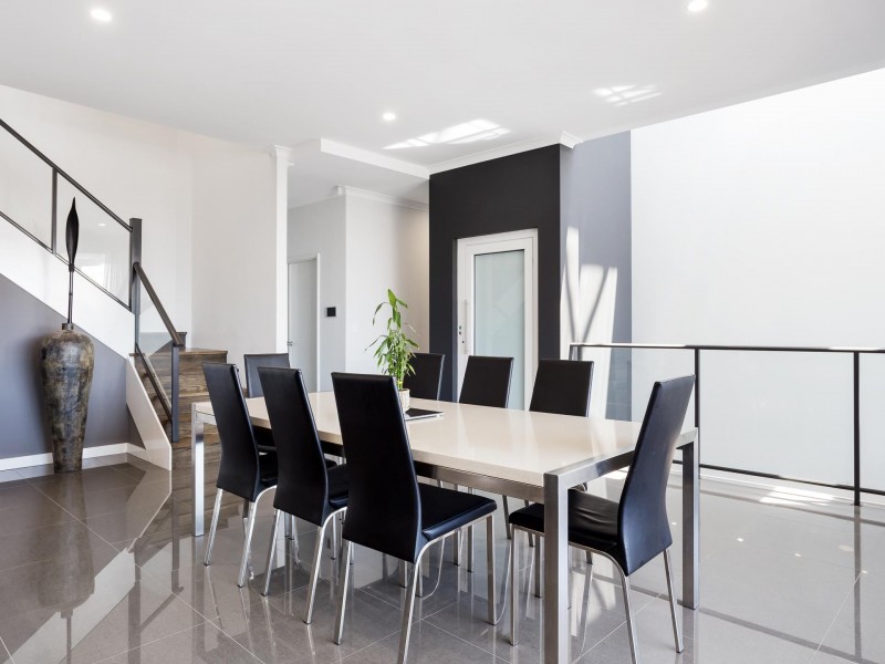 5 Draper Street, North Coogee WA 6163