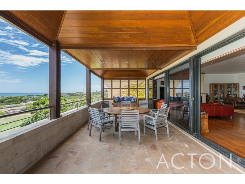 38 Branksome Gardens, City Beach WA 6015