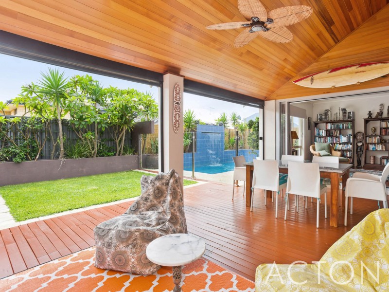 8 Waterford Street, Beaconsfield WA 6162