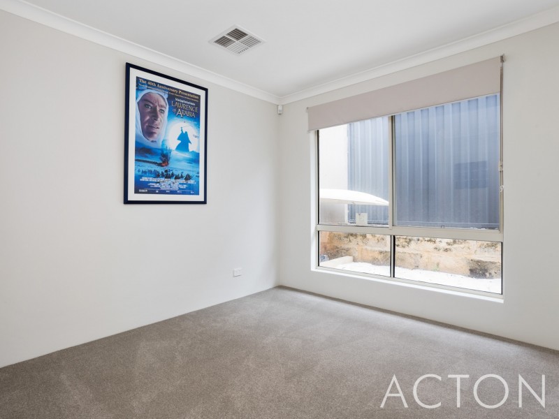 8 Waterford Street, Beaconsfield WA 6162