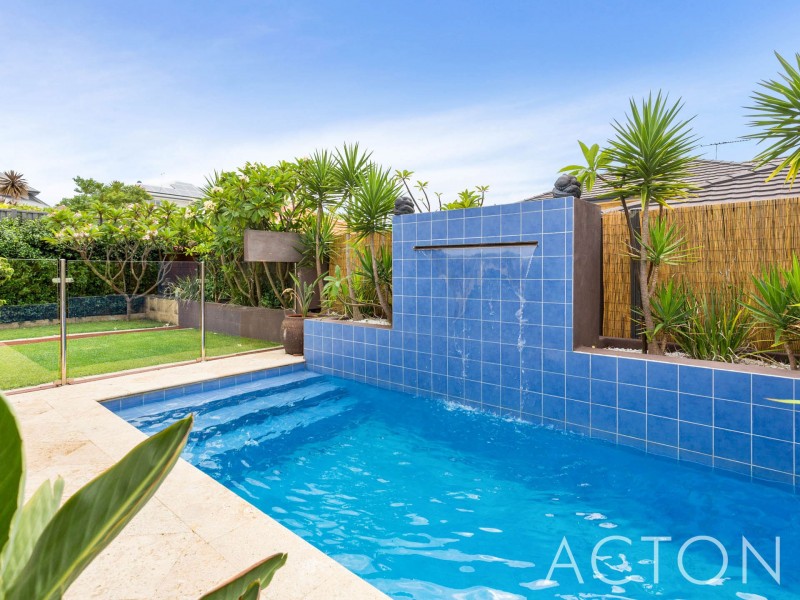 8 Waterford Street, Beaconsfield WA 6162