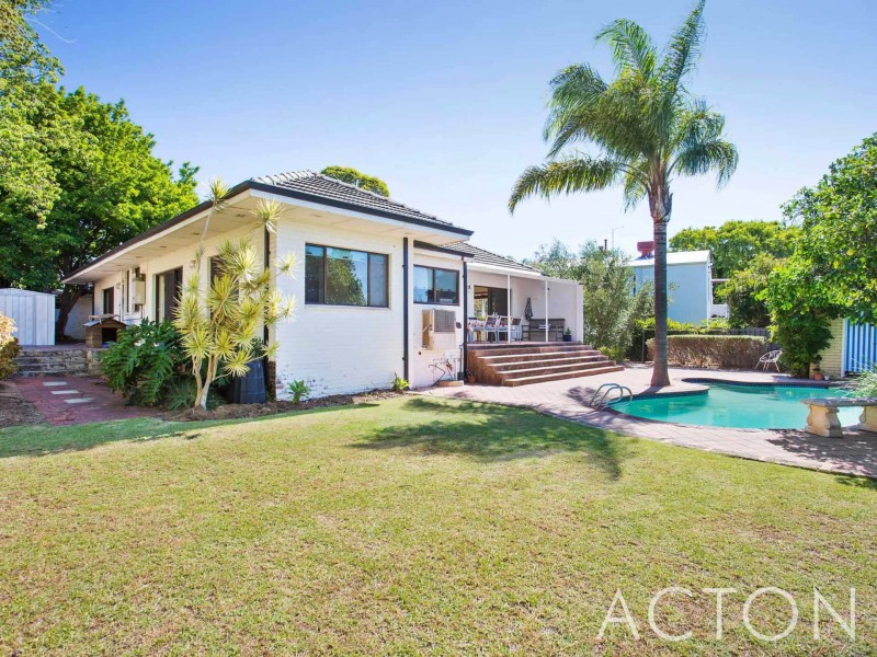 8B Richardson Ave, Claremont WA 6010