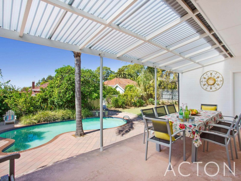 8B Richardson Ave, Claremont WA 6010