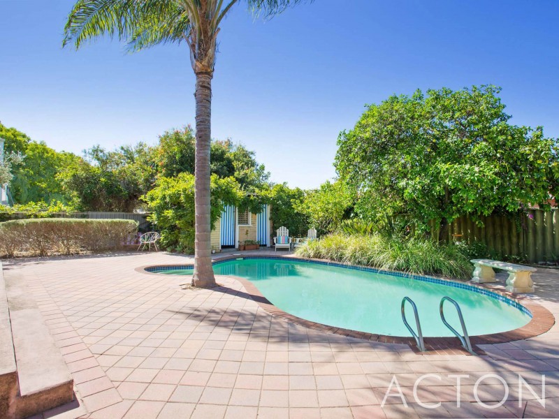 8B Richardson Ave, Claremont WA 6010