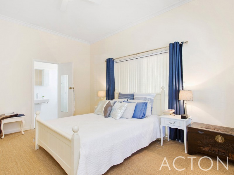 8B Richardson Ave, Claremont WA 6010