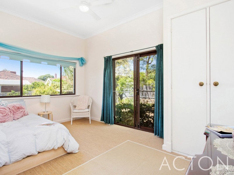 8B Richardson Ave, Claremont WA 6010