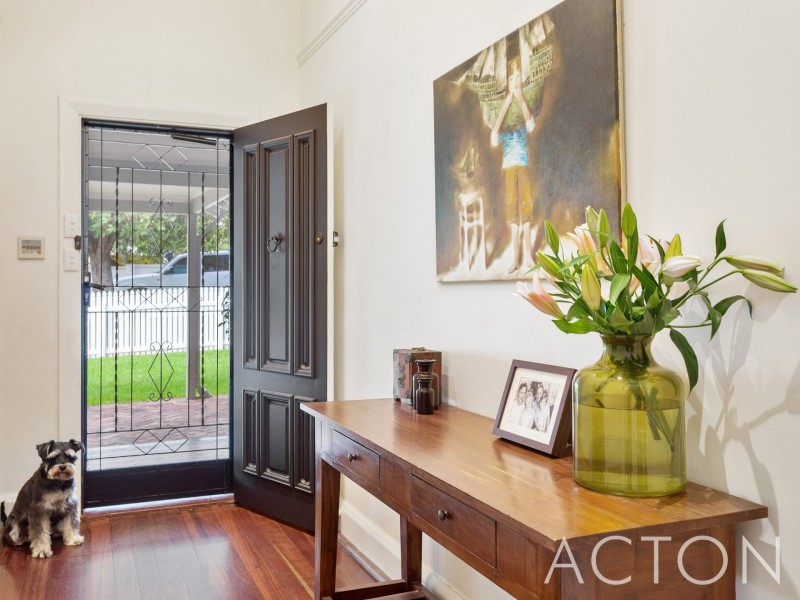 16 York Terrace, Mosman Park WA 6012