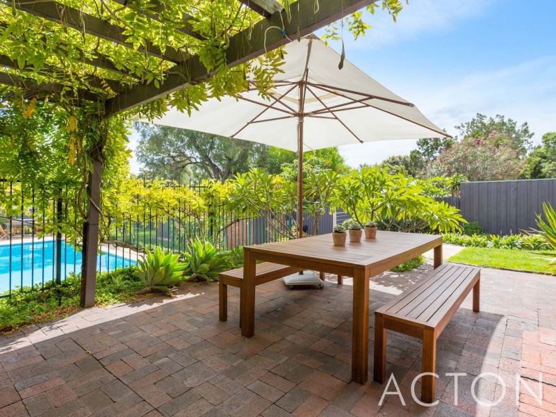 16 York Terrace, Mosman Park WA 6012