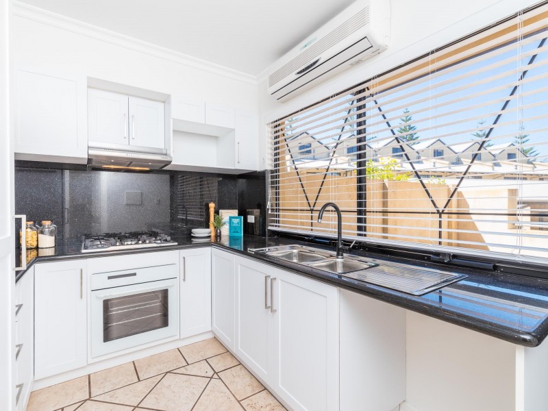 113A Marine Terrace, Fremantle WA 6160