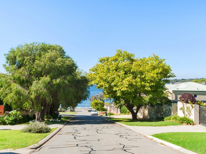 133A Glyde Street, Mosman Park WA 6012