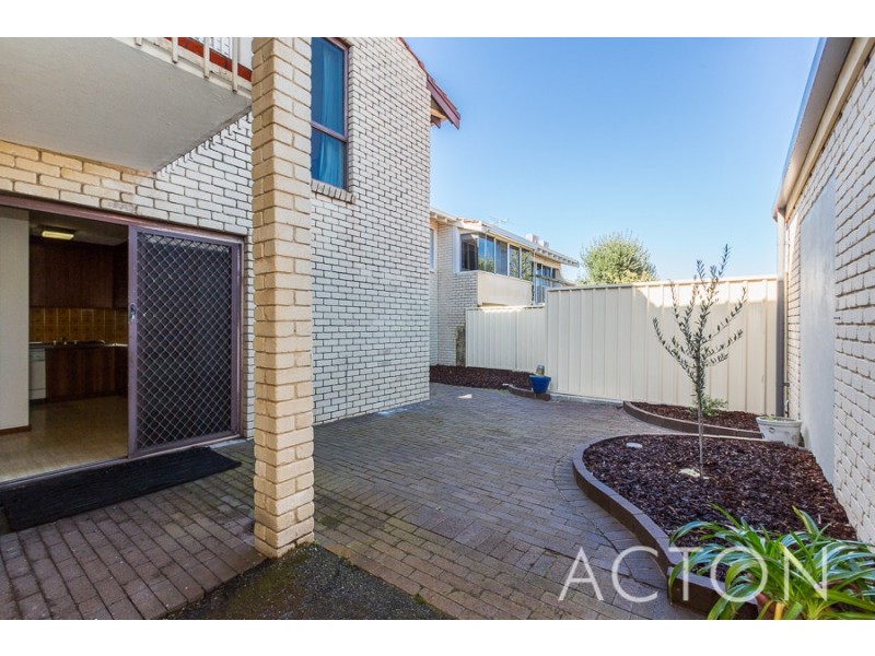 4/9 Princes Street, Cottesloe WA 6011