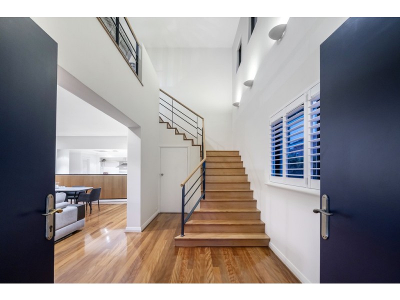 21 Hillway, Nedlands WA 6009