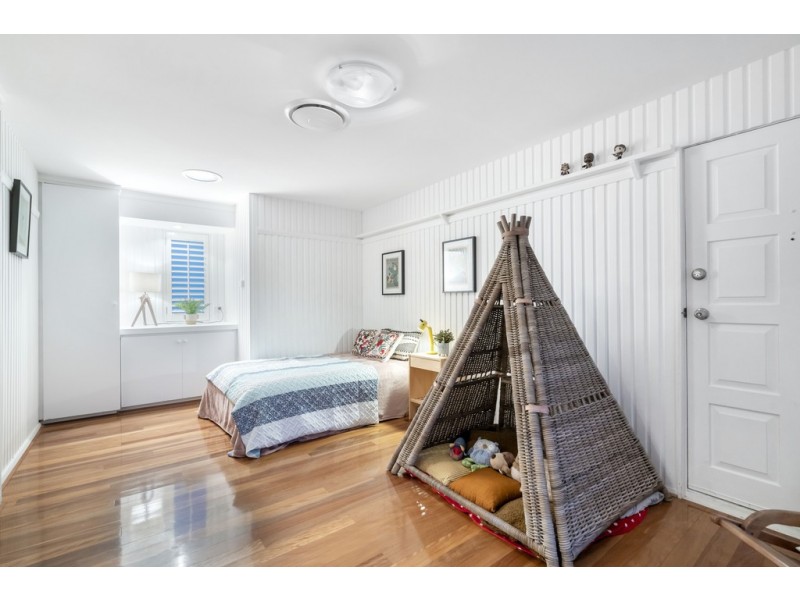 21 Hillway, Nedlands WA 6009