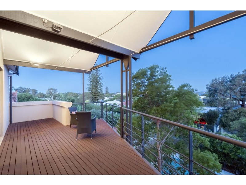 21 Hillway, Nedlands WA 6009