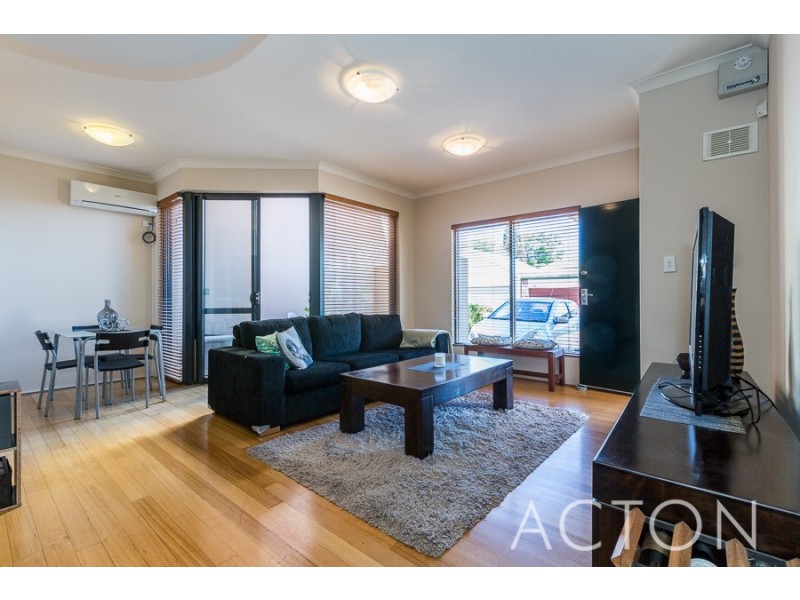 25/212 Railway Parade, West Leederville WA 6007