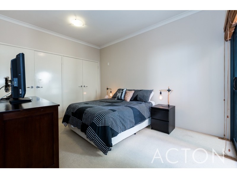 25/212 Railway Parade, West Leederville WA 6007