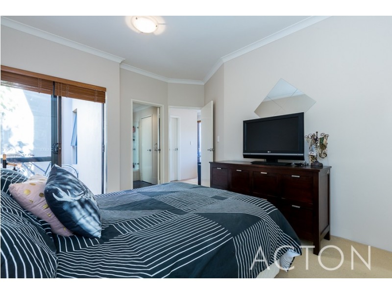 25/212 Railway Parade, West Leederville WA 6007