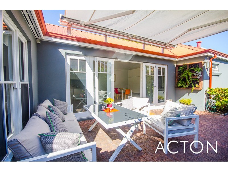 55A Woolwich Street, West Leederville WA 6007