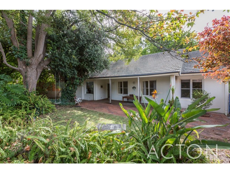 11 Watkins Road, Dalkeith WA 6009