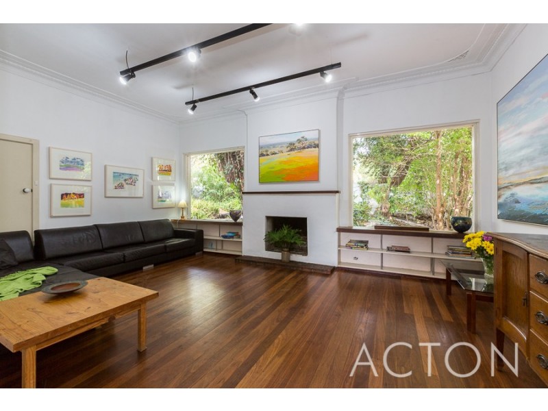 11 Watkins Road, Dalkeith WA 6009