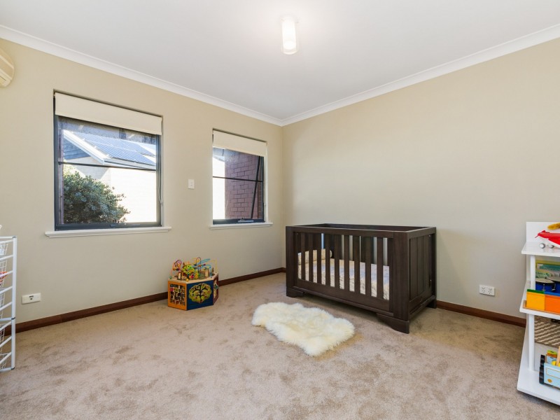 18/27 Burns Street, North Fremantle WA 6159