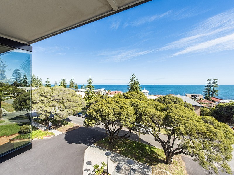 10/22 Avonmore Tce, Cottesloe WA 6011
