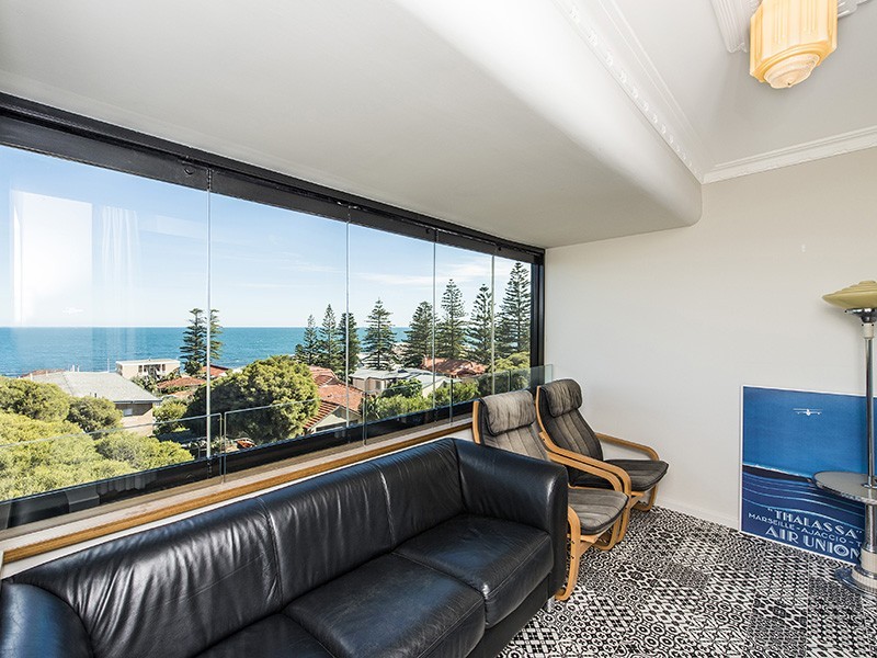 10/22 Avonmore Tce, Cottesloe WA 6011