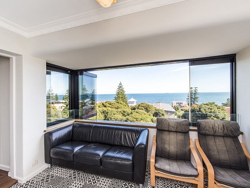10/22 Avonmore Tce, Cottesloe WA 6011