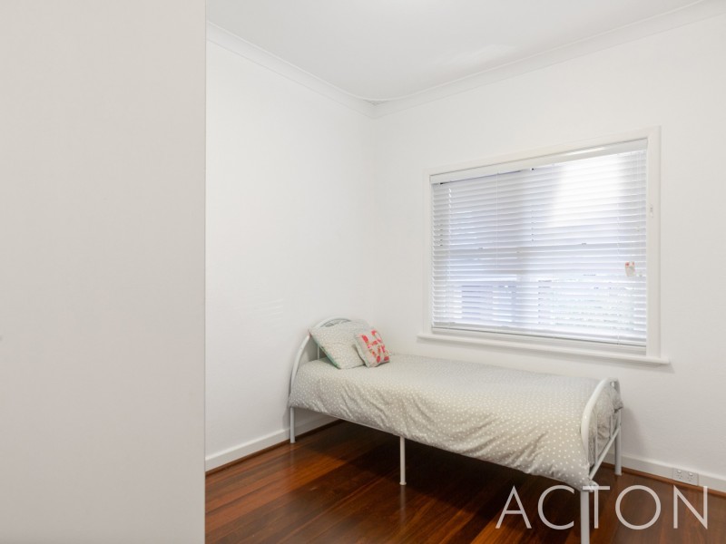 35 Taylor Road, Nedlands WA 6009